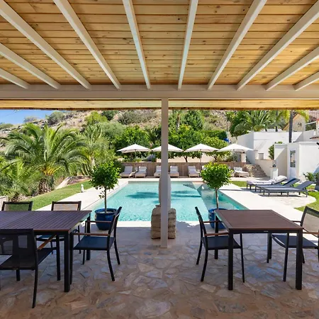 Del Silencio Villa